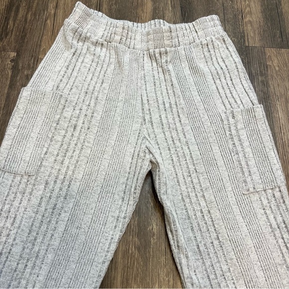 Girls Art Class Grey Lounge Joggers Pants With Elastic waistband Size 10/12 - Picture 5 of 8